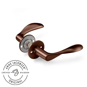 Arne Jacobsen dörrhandtag - AJ97 dörrgrepp i brons, liten modell • d line