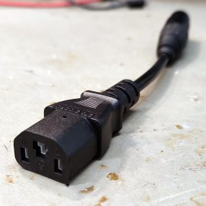 Adapter XLR-3 till C13-T