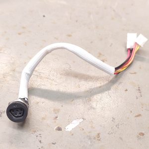 Begagnad Laddport/kontakt till Phylion TRAP (SF-06)