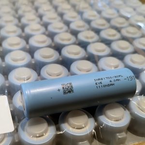 Eve 40PL 21700 (4000mAh / 70A*)