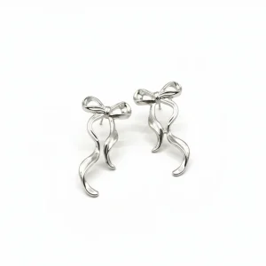 Örhängen Fancy Silver Bow