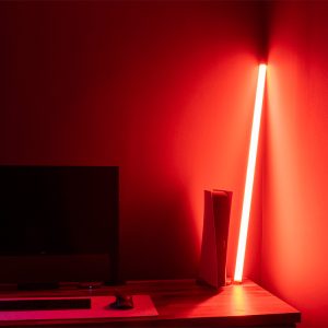 Attityd RGBW golvlampa